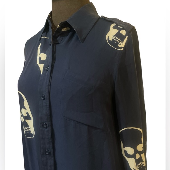 E.Vil Queen Of Evil Silk Skull Print Button Front Blouse Small - Picture 2 of 5
